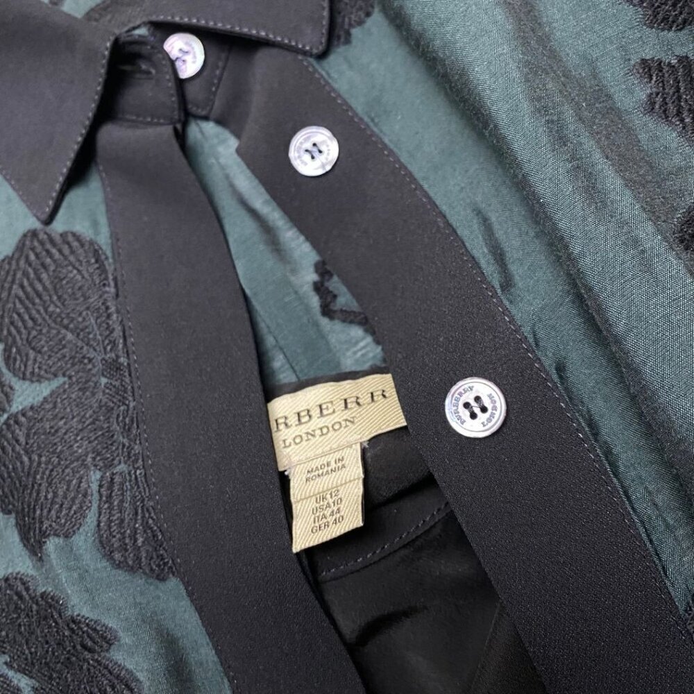 BURBERRY London Button Up Floral Embroidered Green Floral Print Blouse Size 10 - Picture 5 of 10